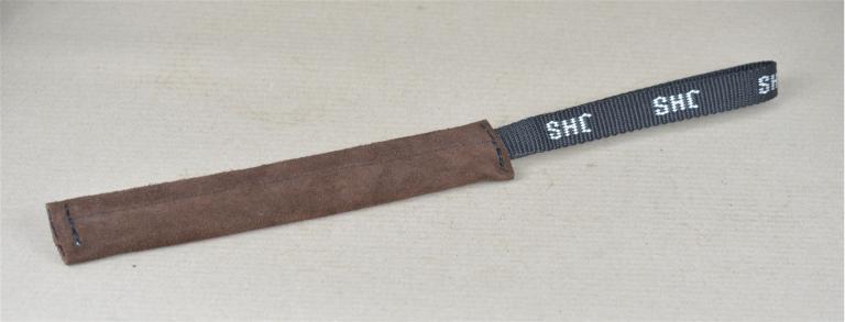 Hundespielzeug leder.